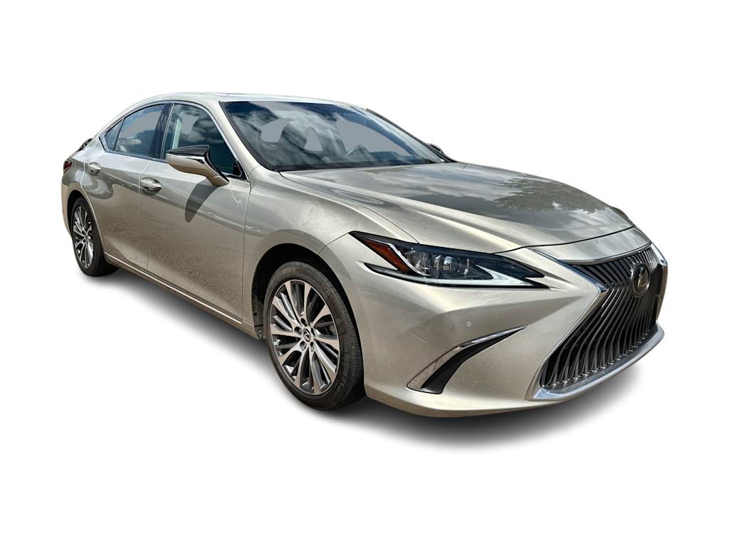 Thumbnail: 2021 Lexus ES - 20