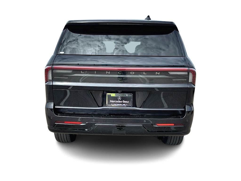 Thumbnail: 2025 Lincoln Navigator - 5