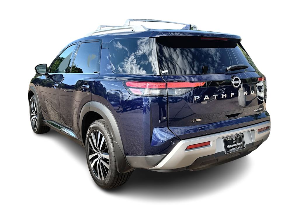 Thumbnail: 2024 Nissan Pathfinder - 4