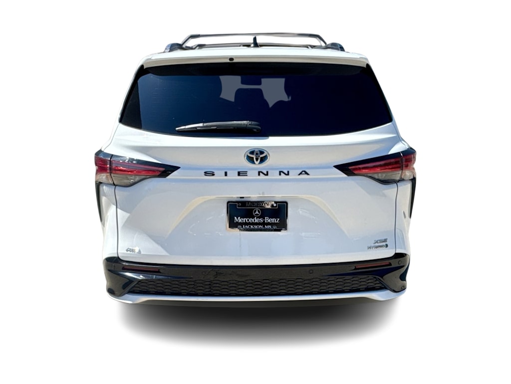 Thumbnail: 2021 Toyota Sienna - 4