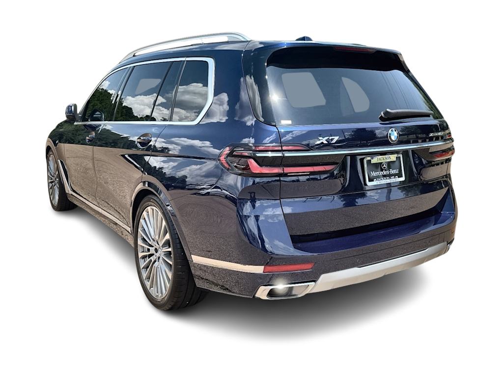 Thumbnail: 2024 BMW X7 - 4