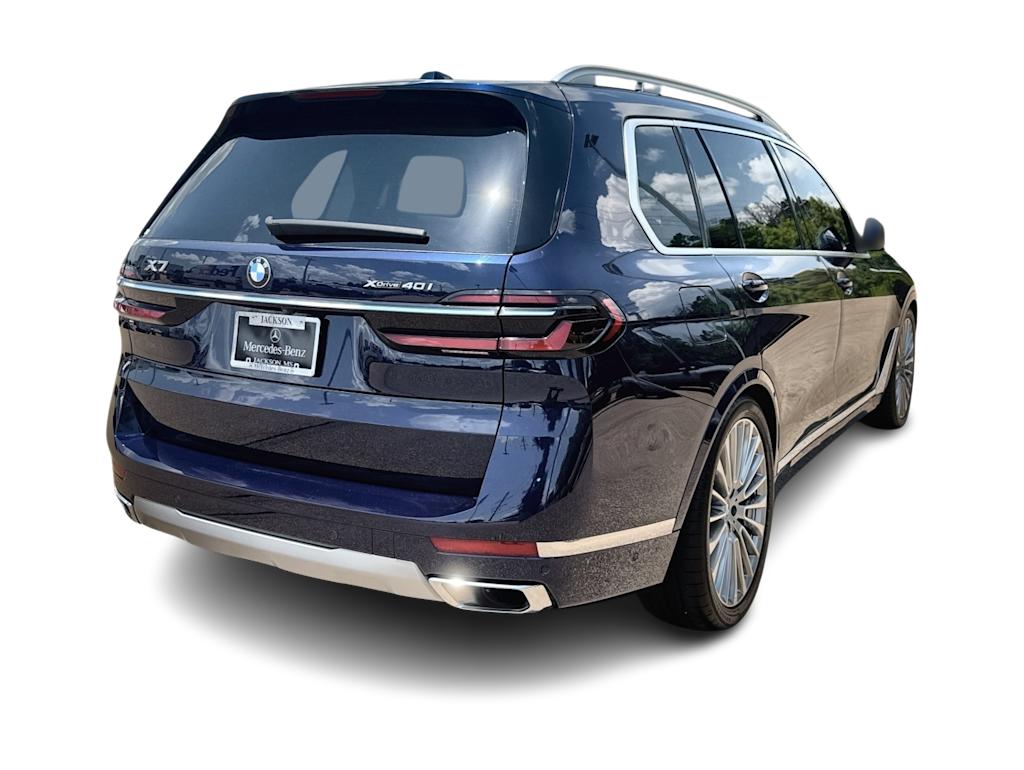 Thumbnail: 2024 BMW X7 - 22
