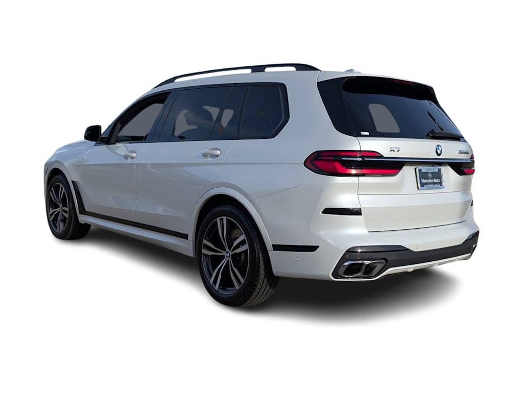 Thumbnail: 2024 BMW X7 - 4