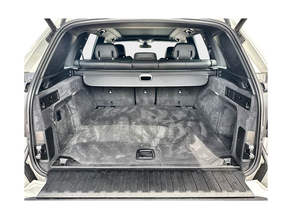 Thumbnail: 2023 BMW X5 - 16