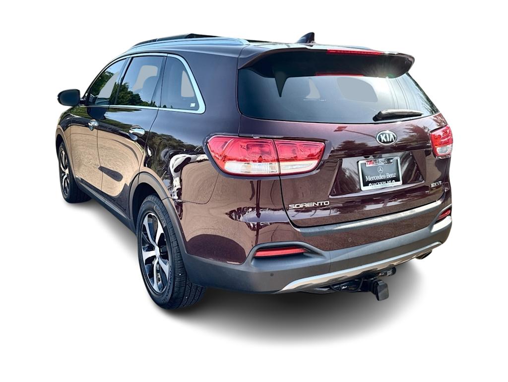 Thumbnail: 2018 Kia Sorento - 4