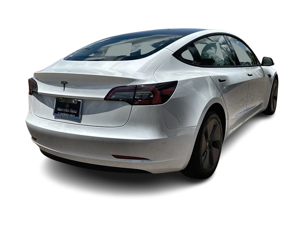 Thumbnail: 2023 Tesla Model 3 - 17