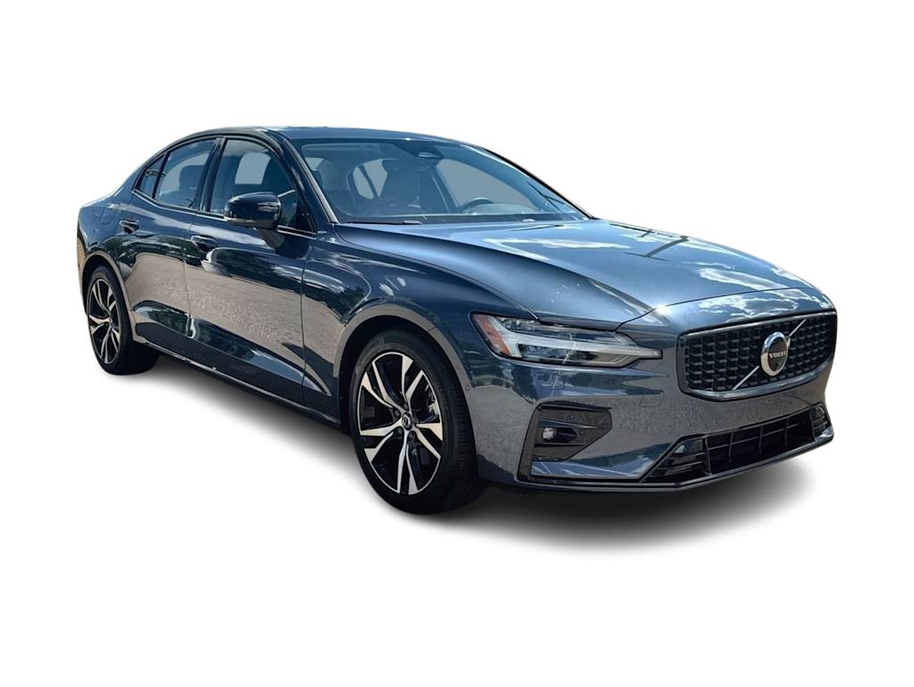 Thumbnail: 2025 Volvo S60 - 21