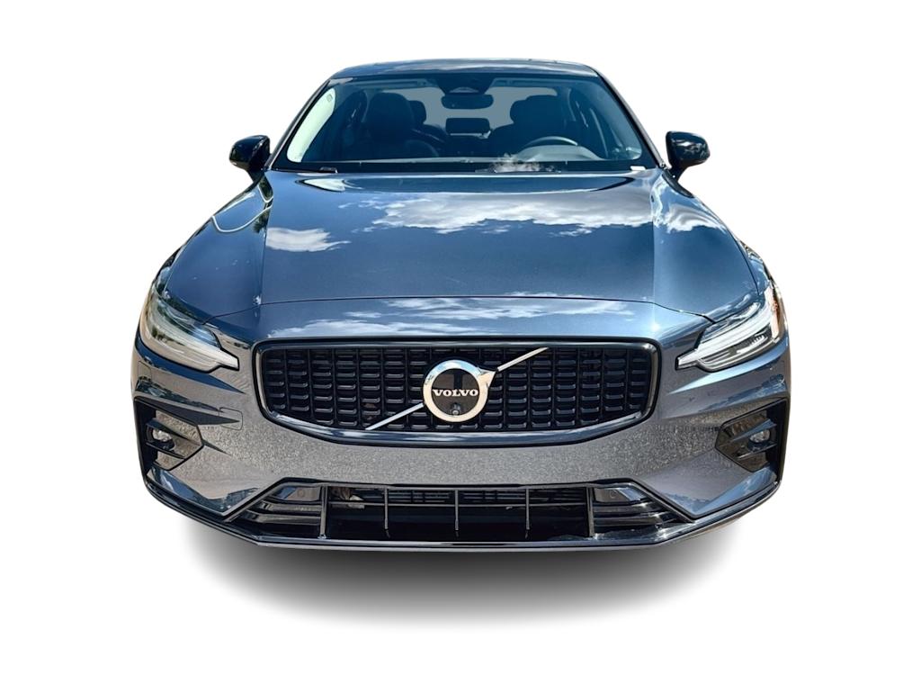 Thumbnail: 2025 Volvo S60 - 6