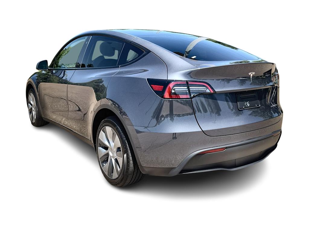 Thumbnail: 2023 Tesla Model Y - 4