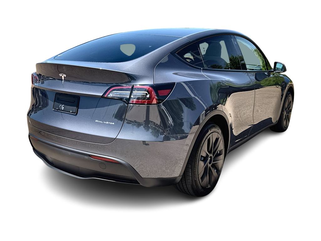 Thumbnail: 2023 Tesla Model Y - 17