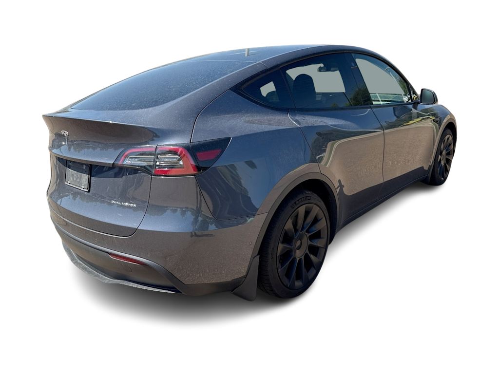 Thumbnail: 2022 Tesla Model Y - 14