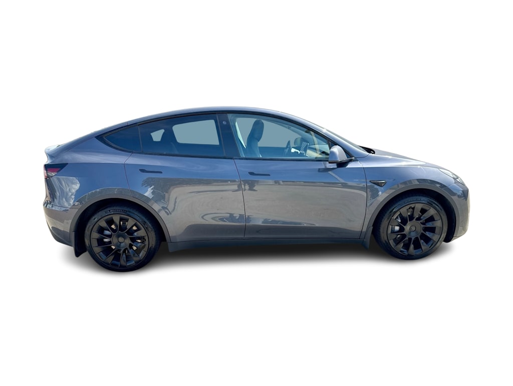 Thumbnail: 2022 Tesla Model Y - 19