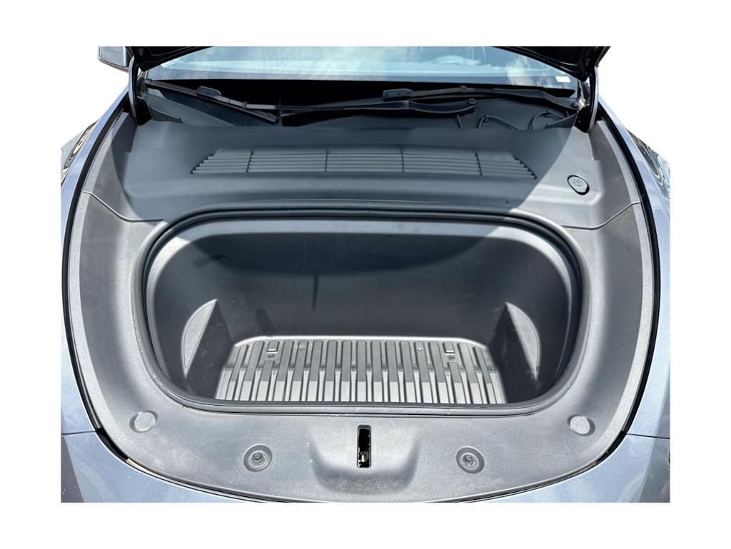 Thumbnail: 2023 Tesla Model Y - 15