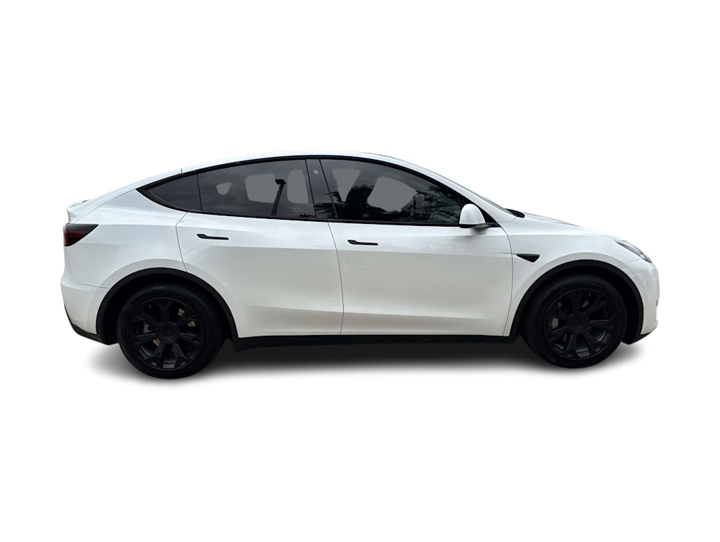 Thumbnail: 2023 Tesla Model Y - 19
