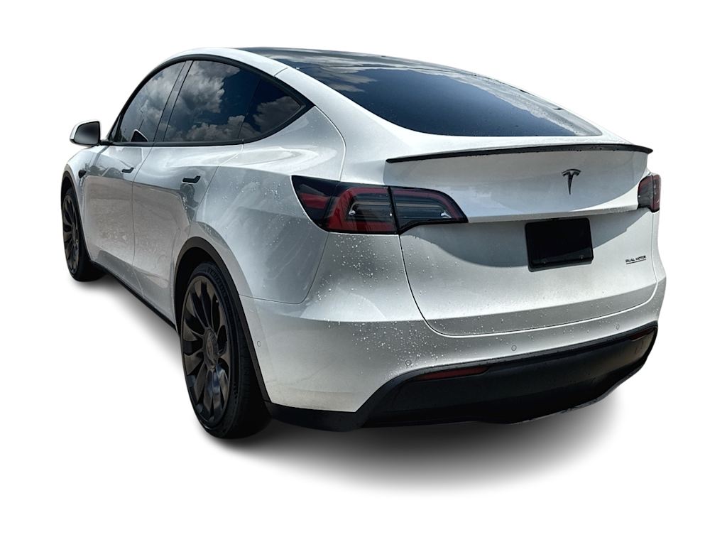Thumbnail: 2022 Tesla Model Y - 4
