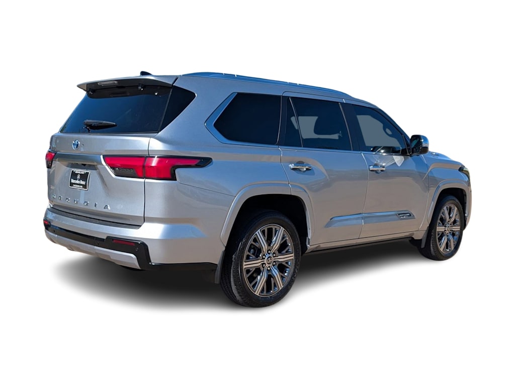 Thumbnail: 2023 Toyota Sequoia - 18