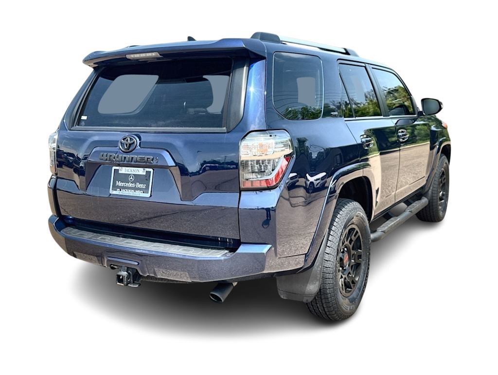 Thumbnail: 2023 Toyota 4Runner - 21