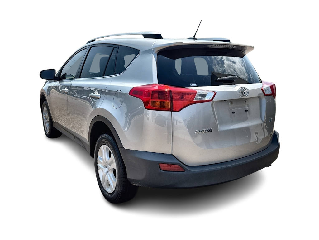 Thumbnail: 2015 Toyota RAV4 - 4