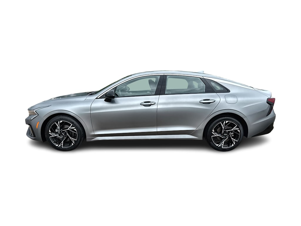 Thumbnail: 2026 Kia K5 - 3