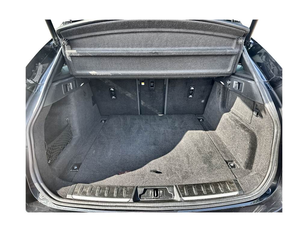 Thumbnail: 2021 Jaguar F-Pace - 17