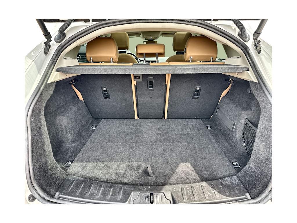 Thumbnail: 2021 Jaguar E-Pace - 16