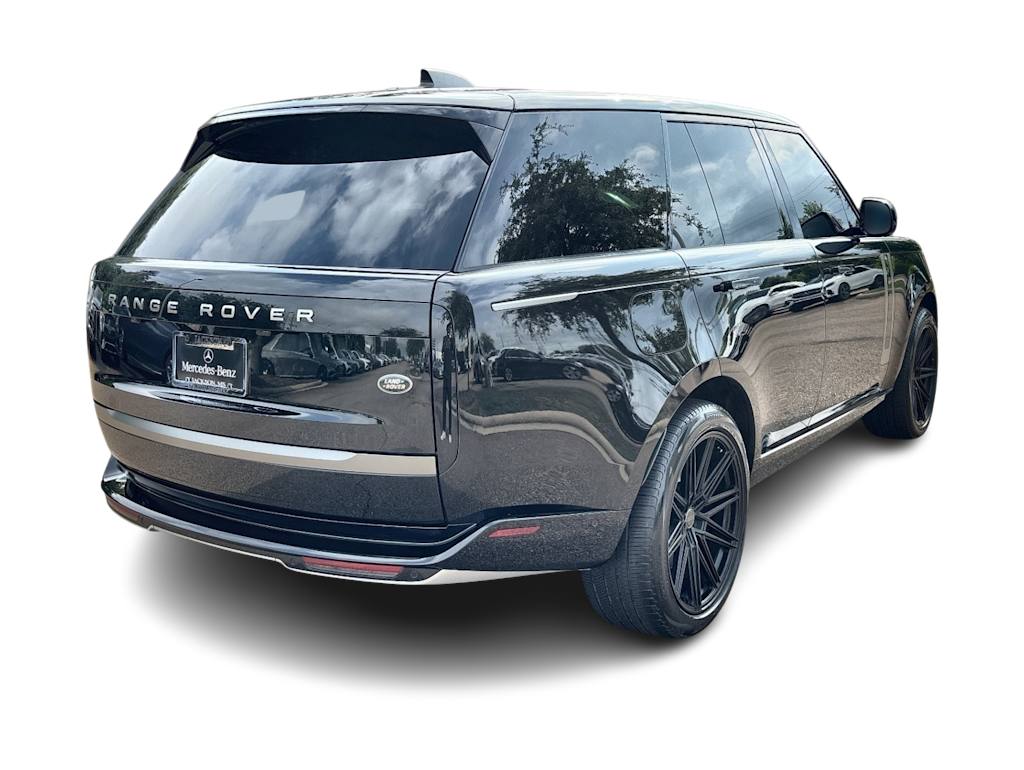 Thumbnail: 2023 Land Rover Range Rover - 20