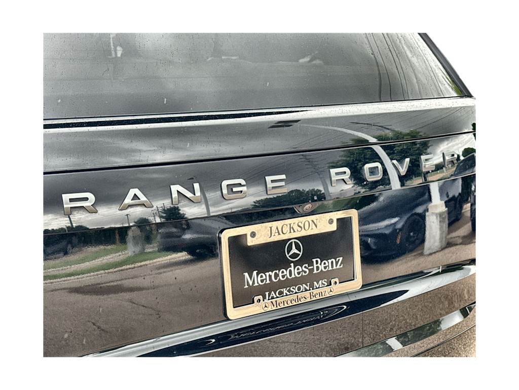 Thumbnail: 2023 Land Rover Range Rover - 23
