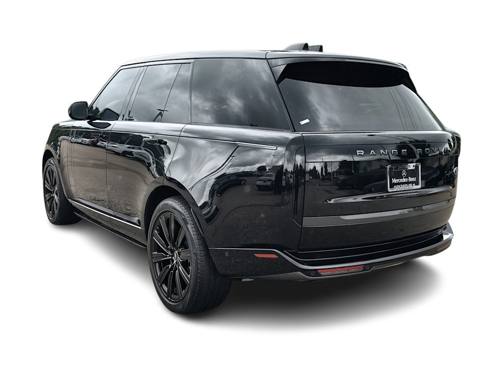 Thumbnail: 2023 Land Rover Range Rover - 17
