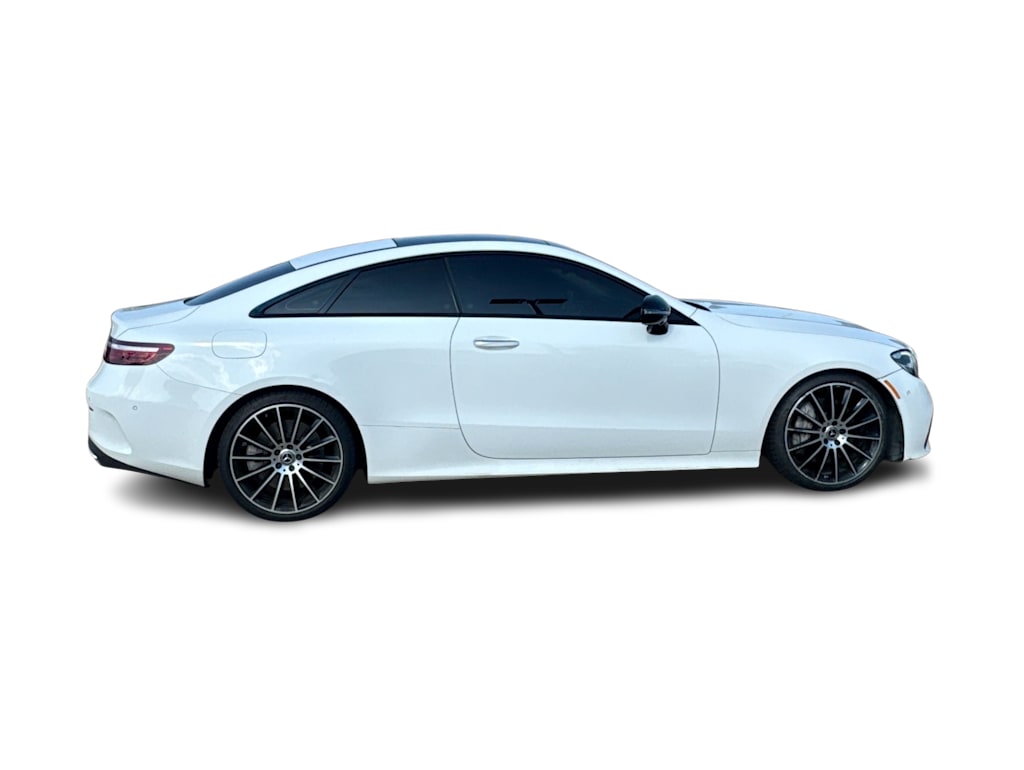 Thumbnail: 2022 Mercedes-Benz E-Class - 15
