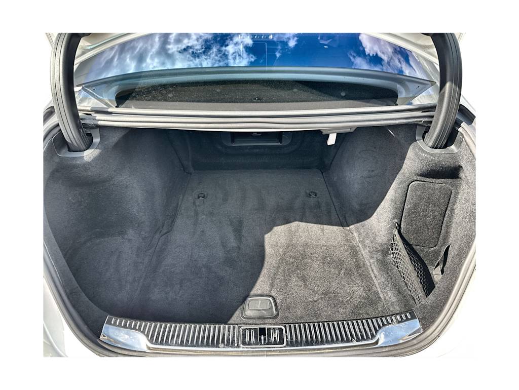 Thumbnail: 2023 Mercedes-Benz S-Class - 16