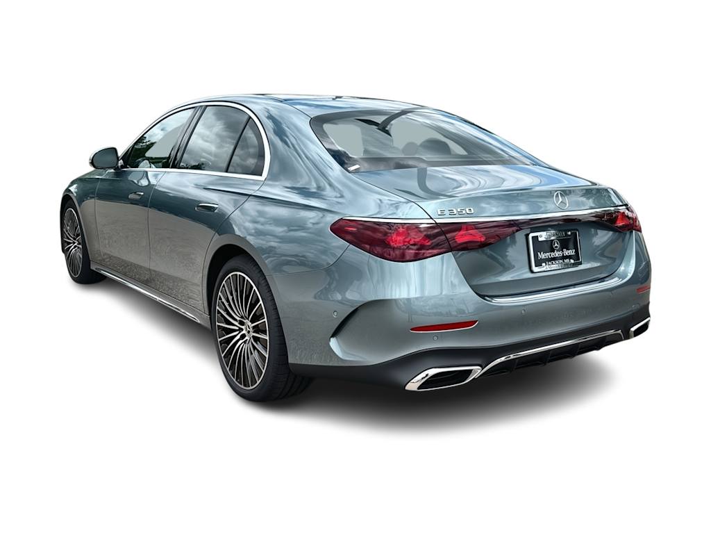 Thumbnail: 2026 Mercedes-Benz E-Class - 4
