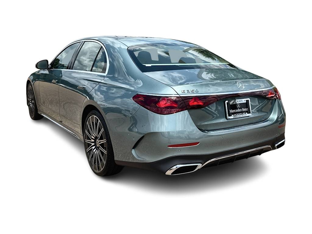 Thumbnail: 2026 Mercedes-Benz E-Class - 4