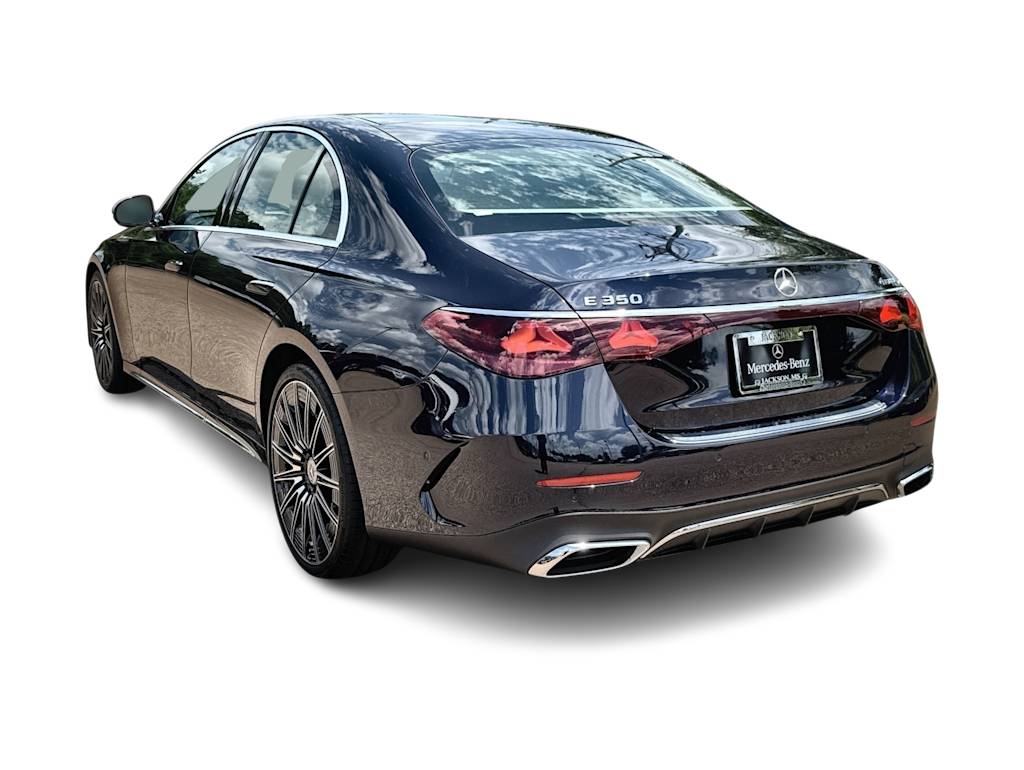 Thumbnail: 2026 Mercedes-Benz E-Class - 4