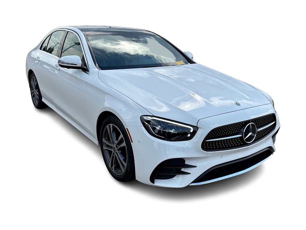 Thumbnail: 2022 Mercedes-Benz E-Class - 19