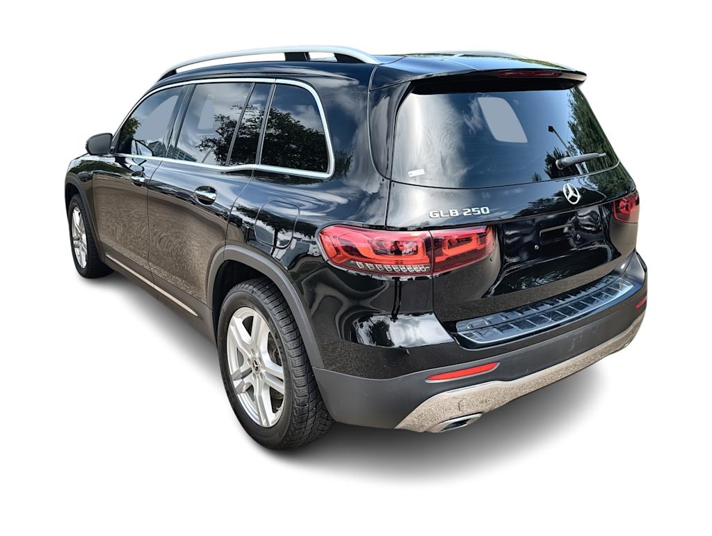 Thumbnail: 2023 Mercedes-Benz GLB - 4