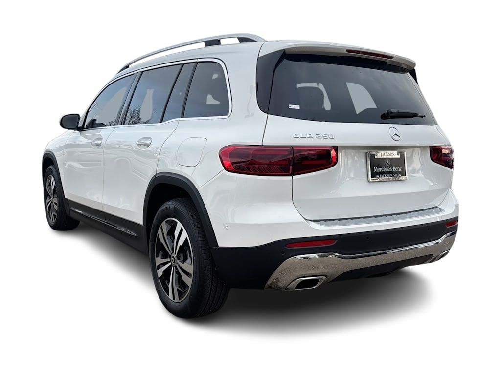 Thumbnail: 2026 Mercedes-Benz GLB - 4