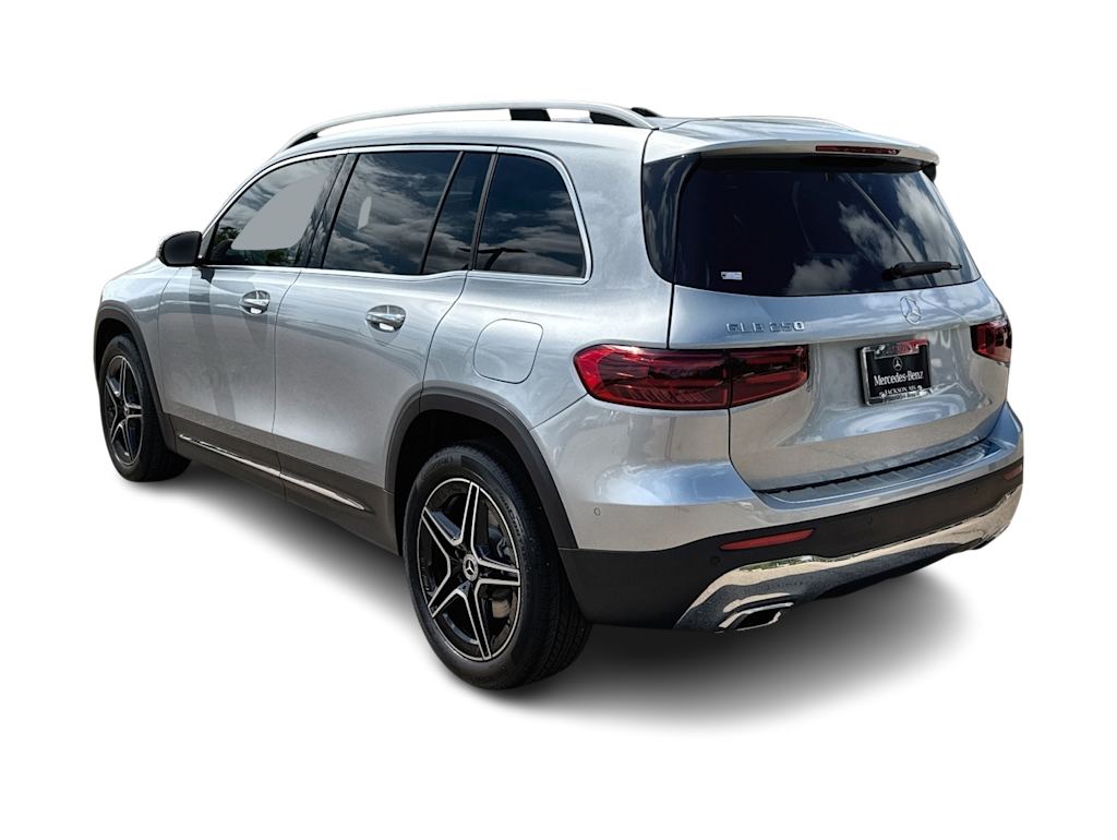 Thumbnail: 2026 Mercedes-Benz GLB - 4