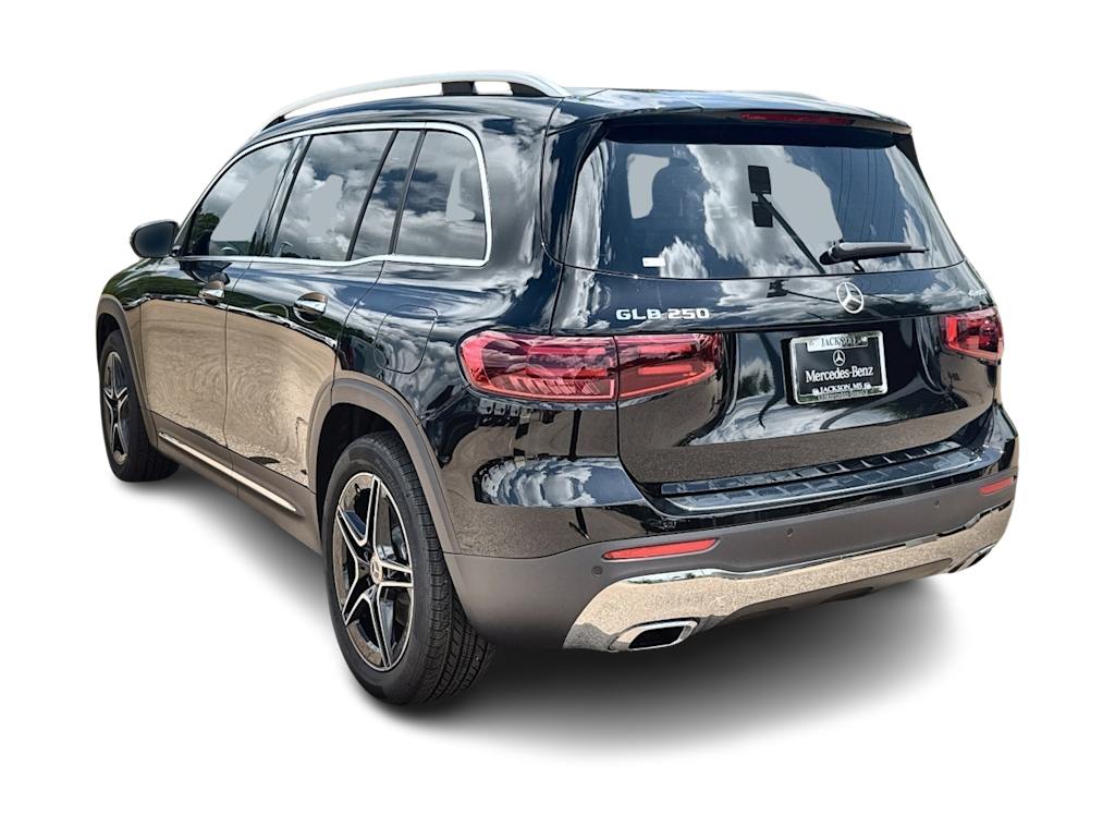 Thumbnail: 2026 Mercedes-Benz GLB - 4
