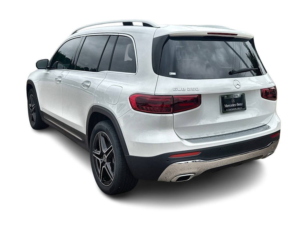 Thumbnail: 2026 Mercedes-Benz GLB - 4