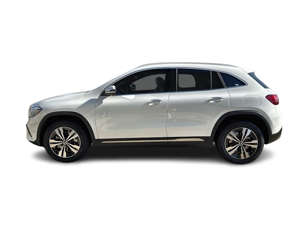 Thumbnail: 2026 Mercedes-Benz GLA - 3