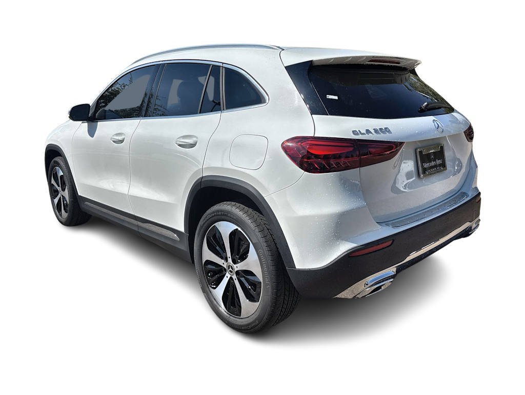 Thumbnail: 2026 Mercedes-Benz GLA - 4