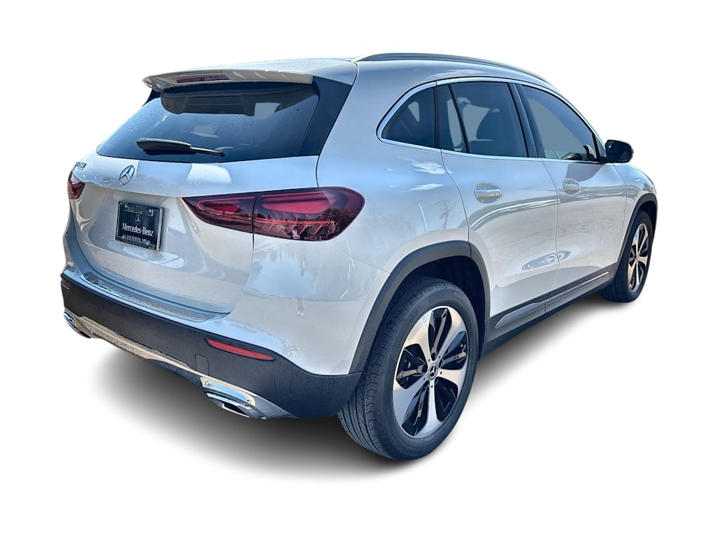Thumbnail: 2026 Mercedes-Benz GLA - 20