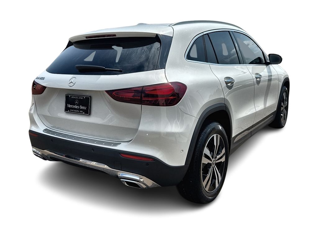 Thumbnail: 2026 Mercedes-Benz GLA - 21