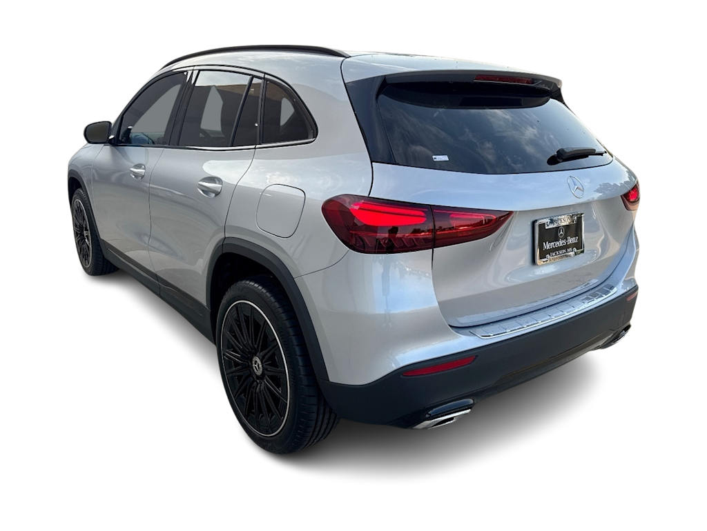 Thumbnail: 2026 Mercedes-Benz GLA - 4