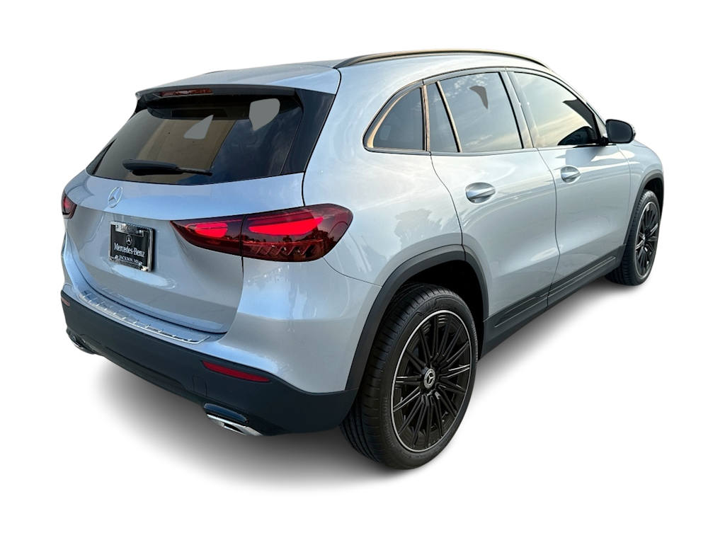 Thumbnail: 2026 Mercedes-Benz GLA - 21