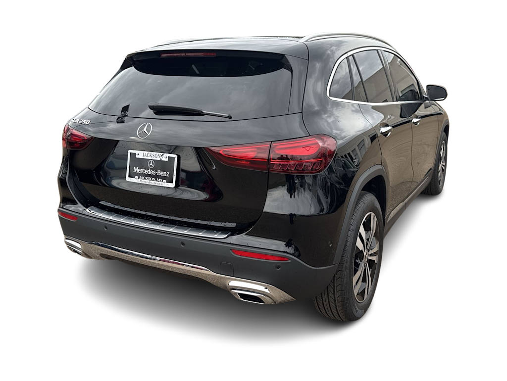 Thumbnail: 2026 Mercedes-Benz GLA - 20