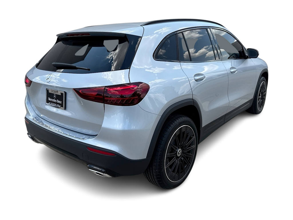 Thumbnail: 2026 Mercedes-Benz GLA - 21