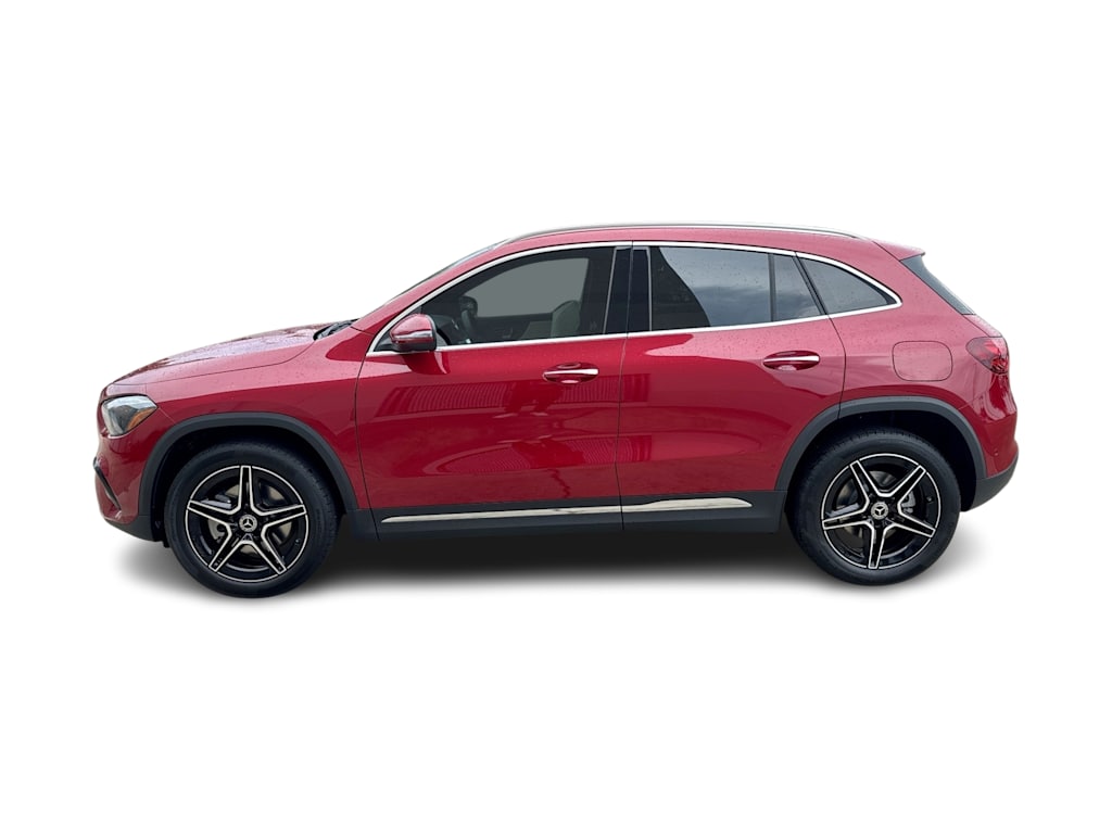 Thumbnail: 2026 Mercedes-Benz GLA - 3