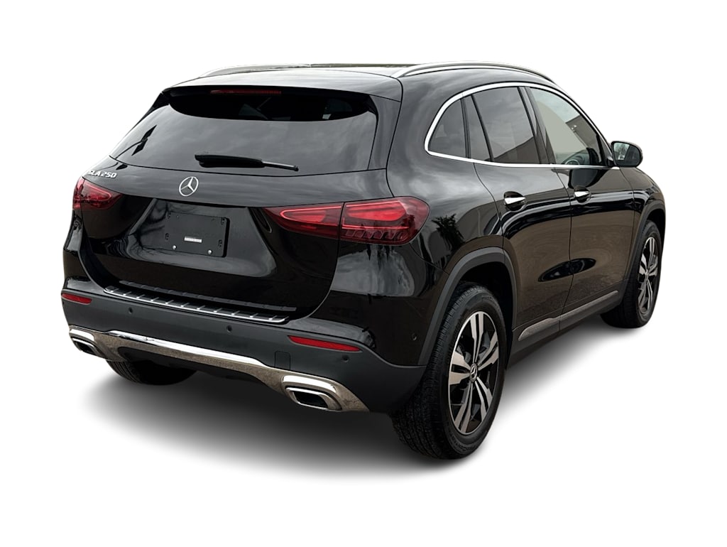 Thumbnail: 2025 Mercedes-Benz GLA - 20