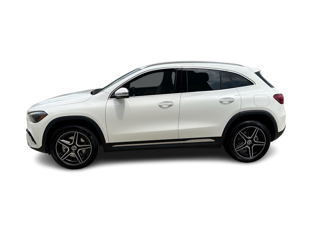 Thumbnail: 2026 Mercedes-Benz GLA - 3